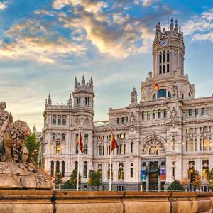 Private Transfer: Porto → Madrid (Vice-Versa)